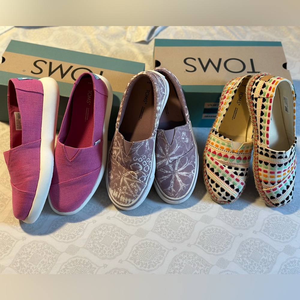 TOMS women’s 8 & 81/2